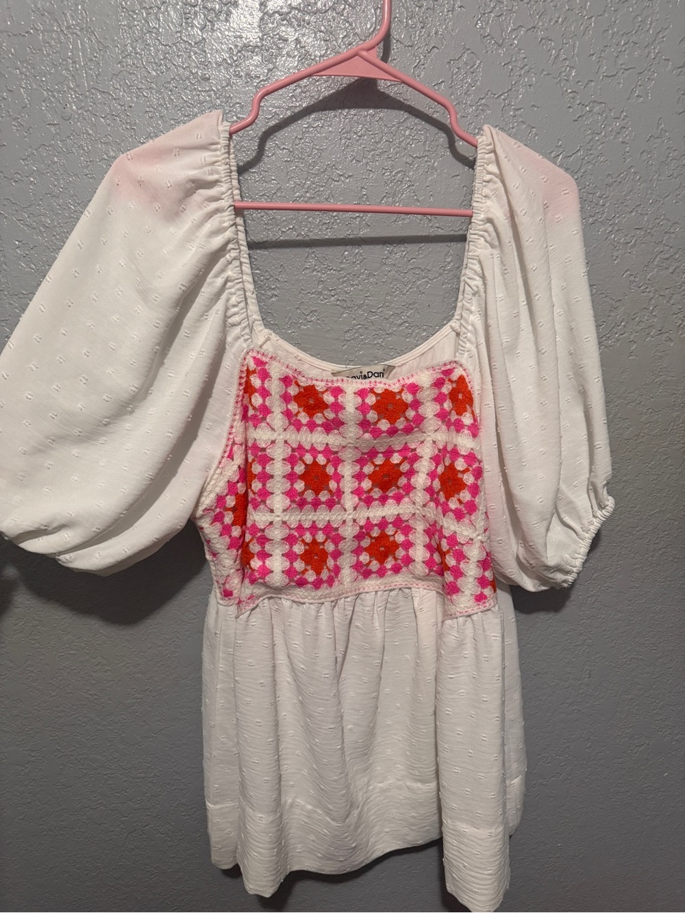 Davi & Dani crochet peplum top size large